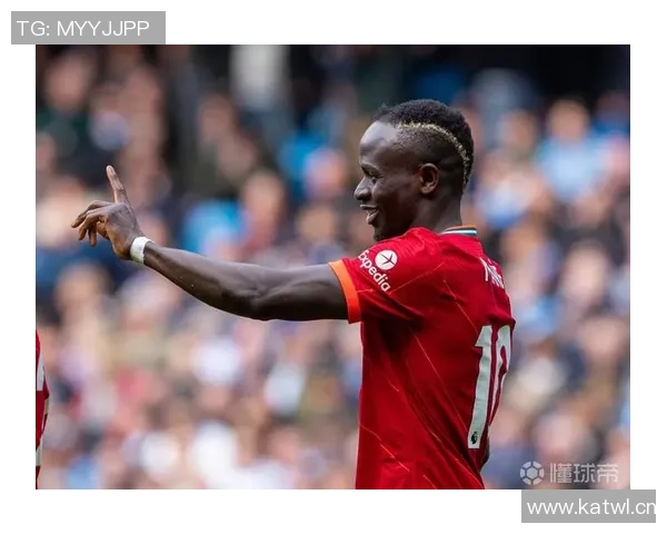 克劳奇公布心目英超赛季最佳阵容：惊喜连连，争议不断！