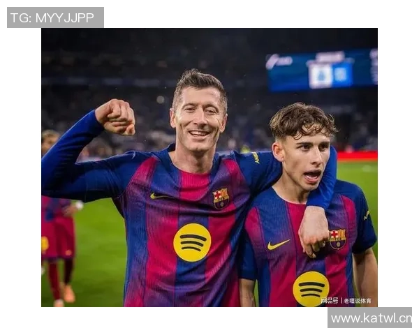 绿茵巅峰的权力更迭：法兰西双壁锁喉巴萨，英伦天才奏响伯纳乌狂想曲